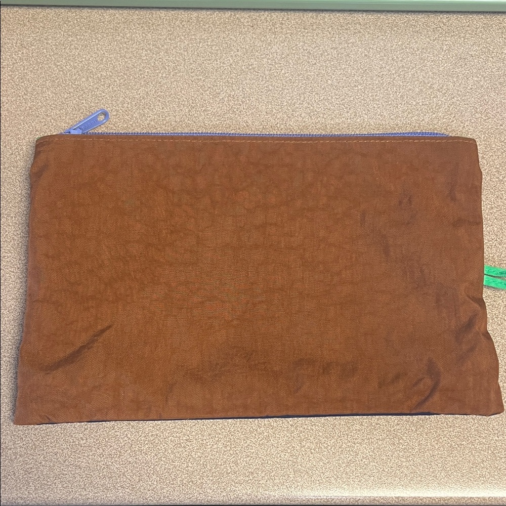 BAGGU Brown Pouch with Blue Zipper